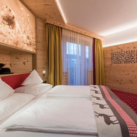 Hotel Schoenblick Maranza Room photo